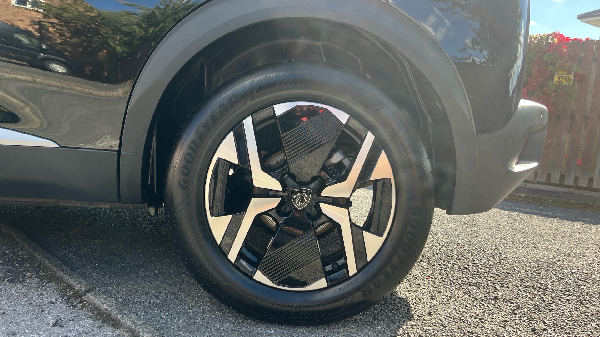 car image