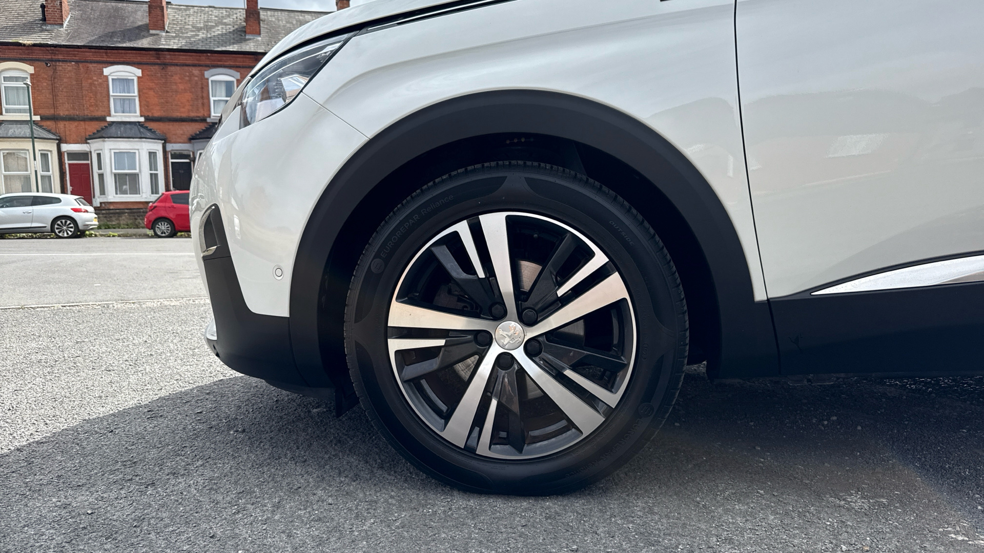 car image