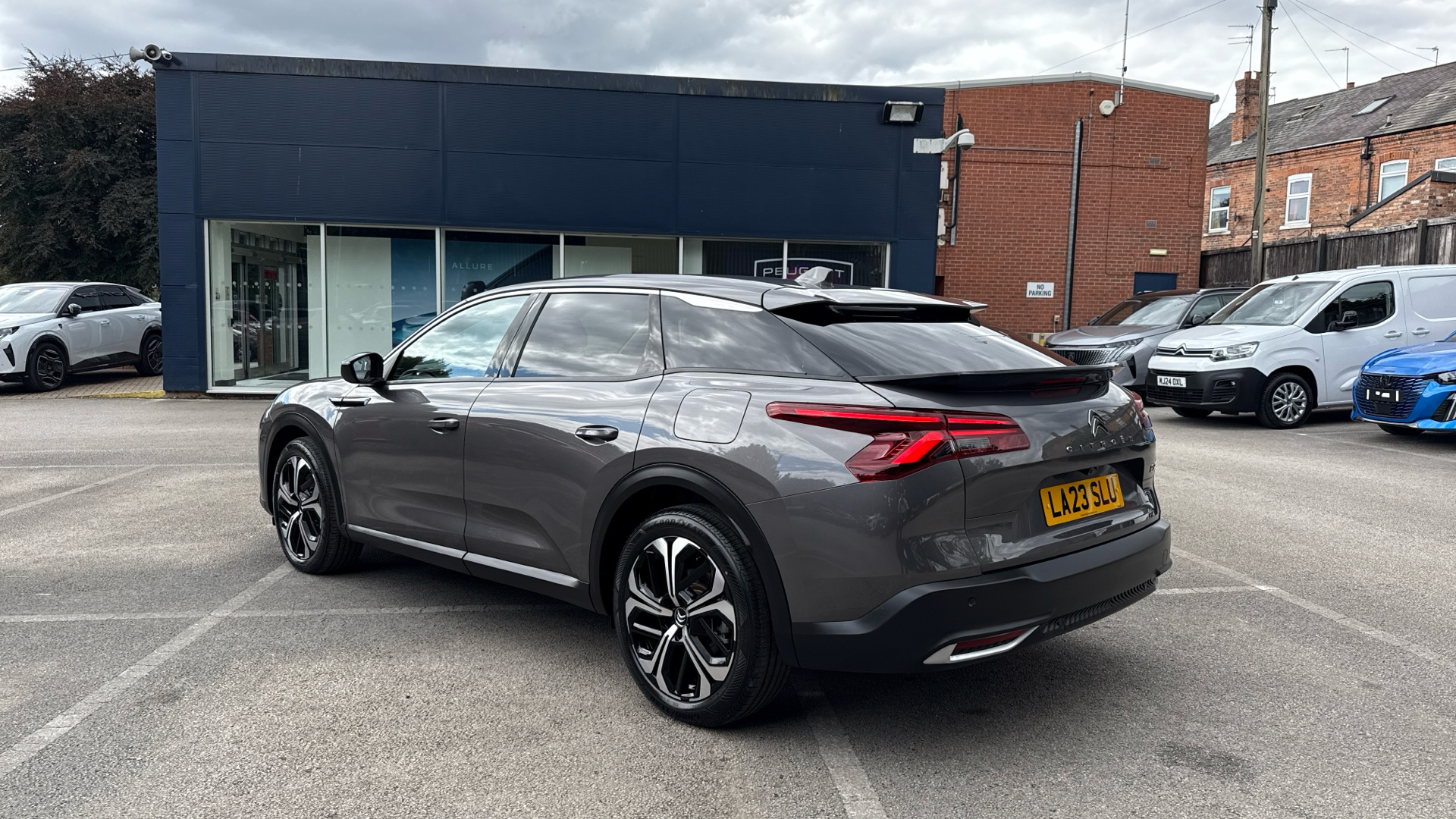 car image