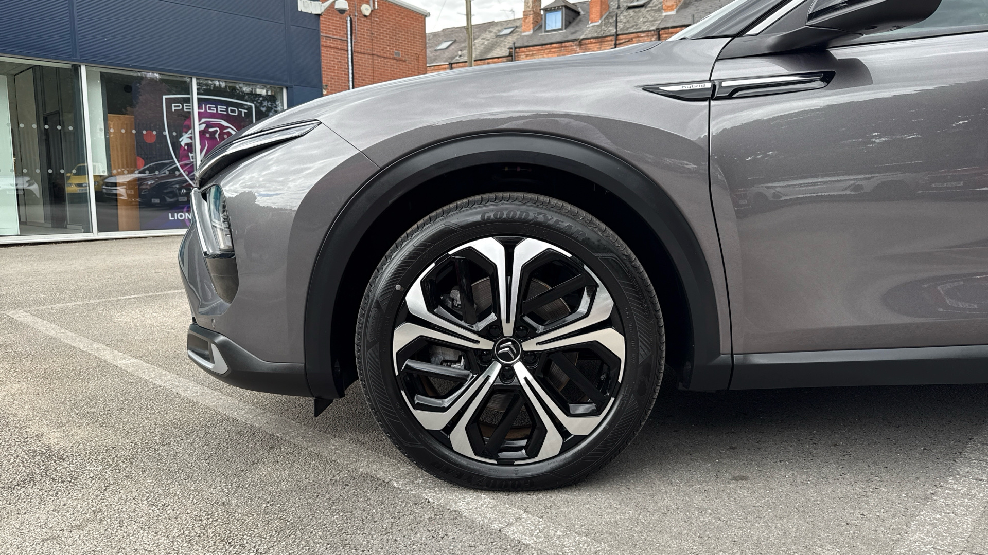 car image