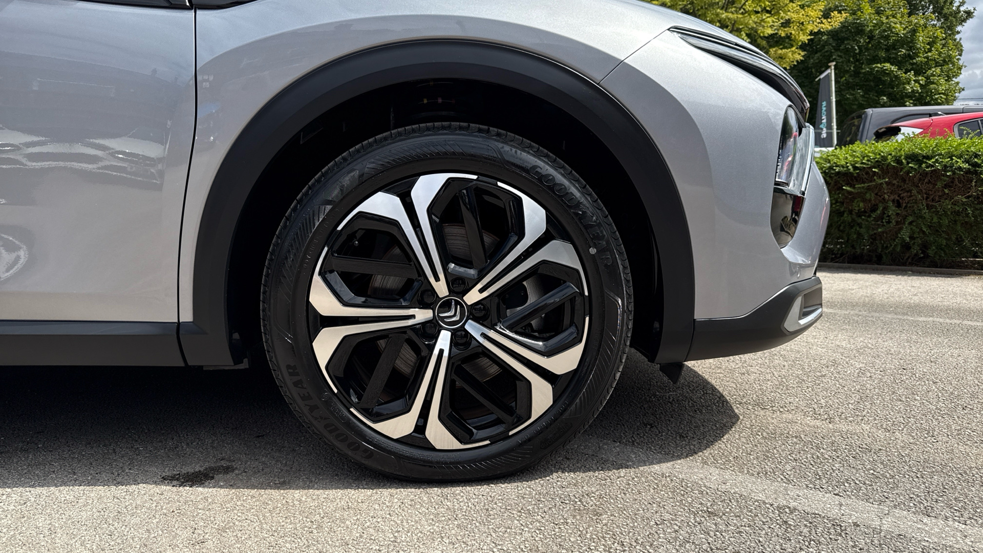 car image