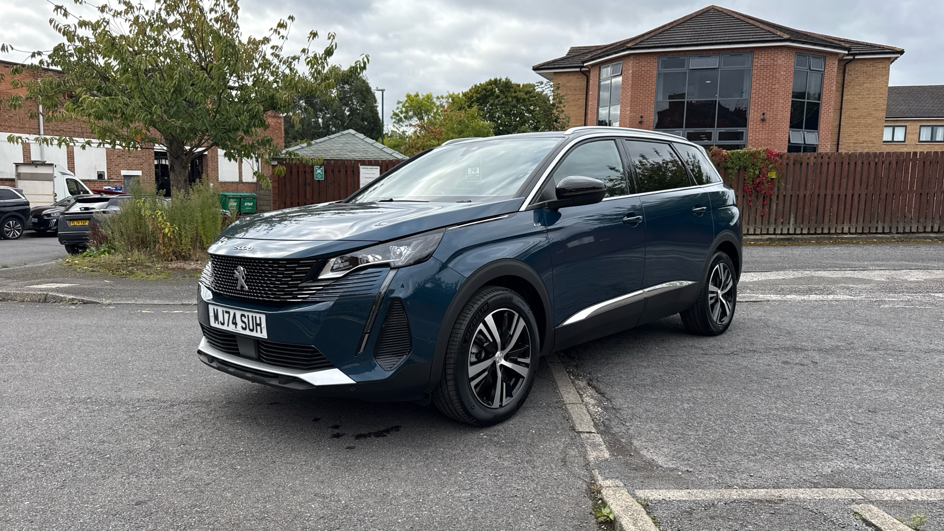 car image