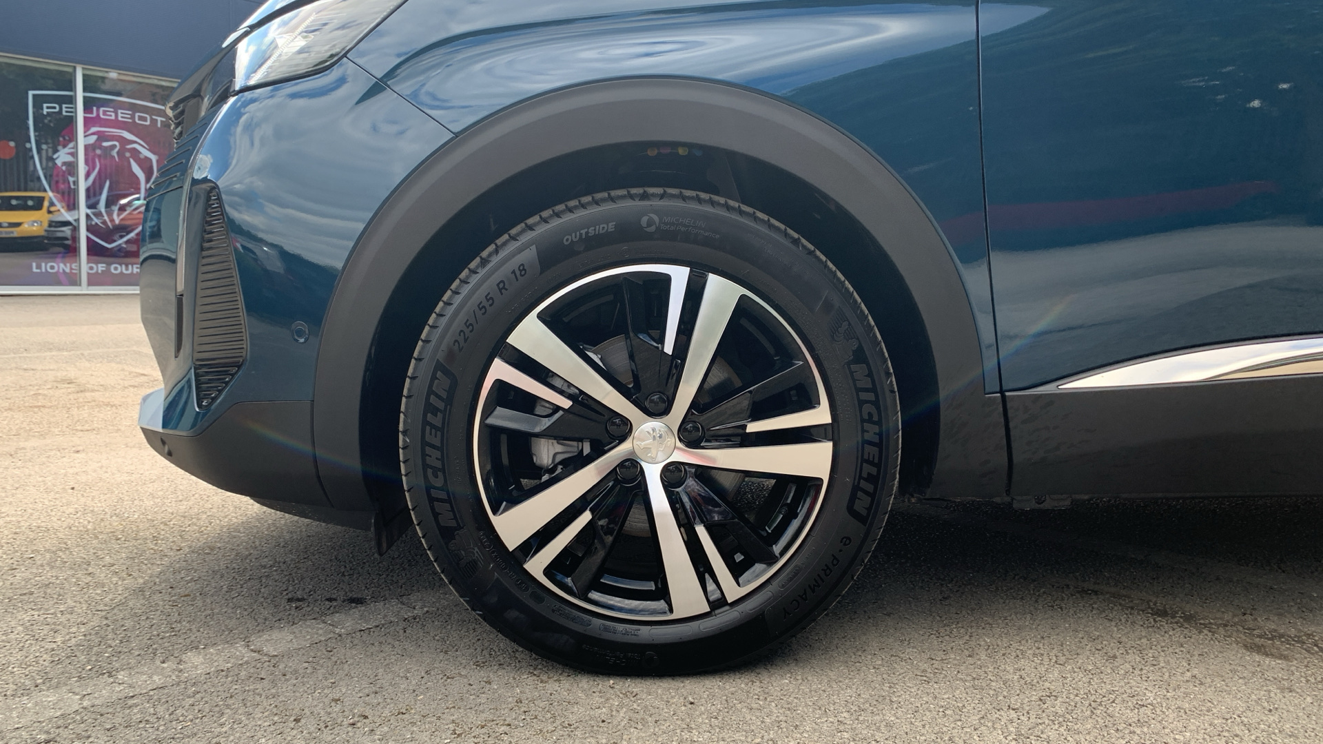 car image