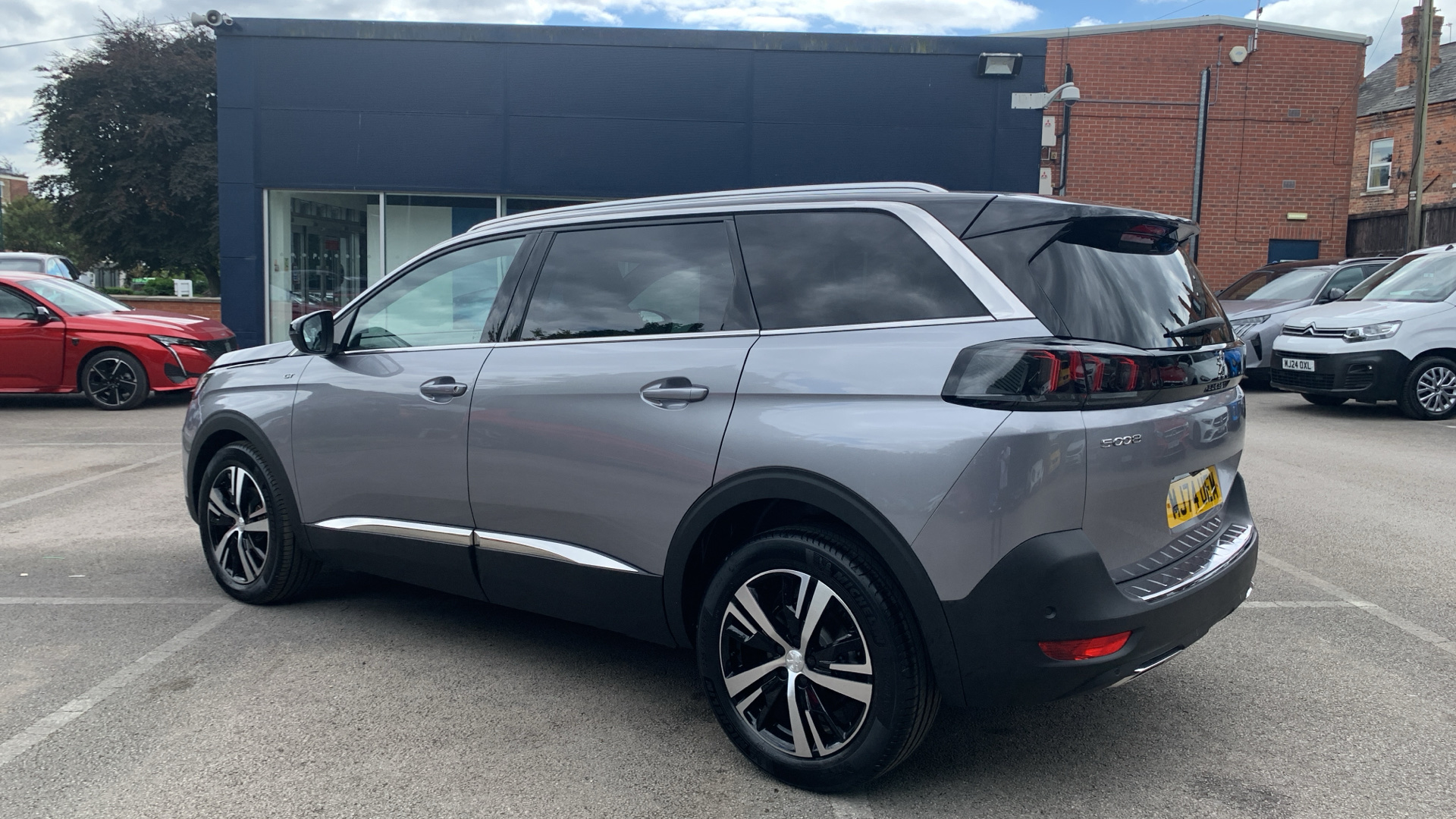 car image