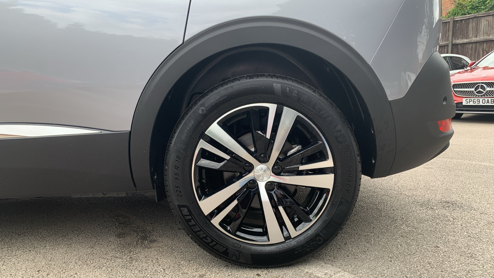 car image