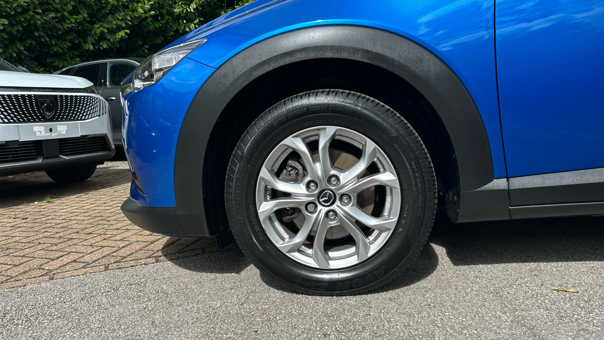 car image
