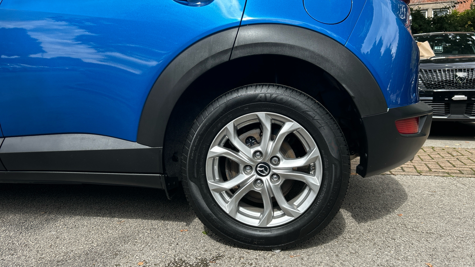 car image