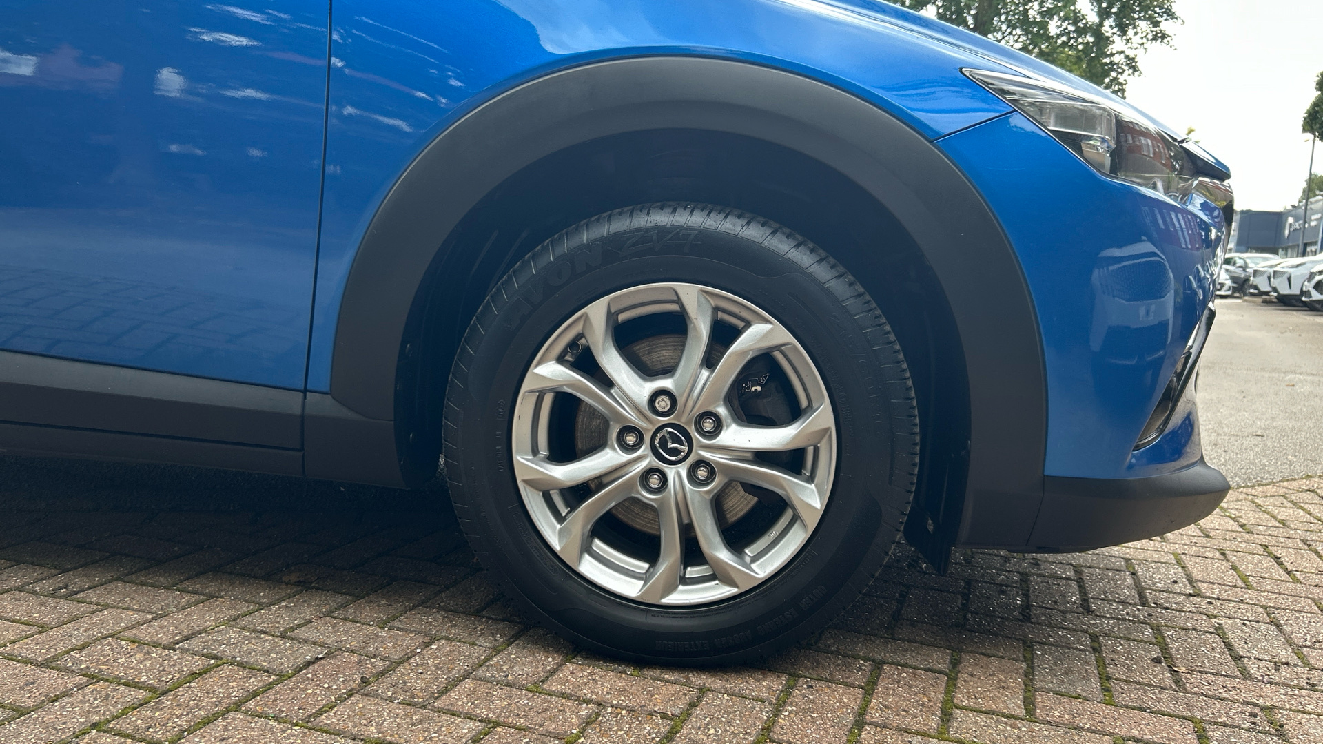 car image