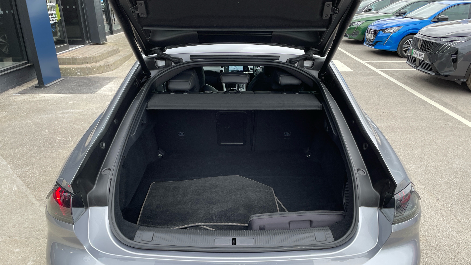 car image