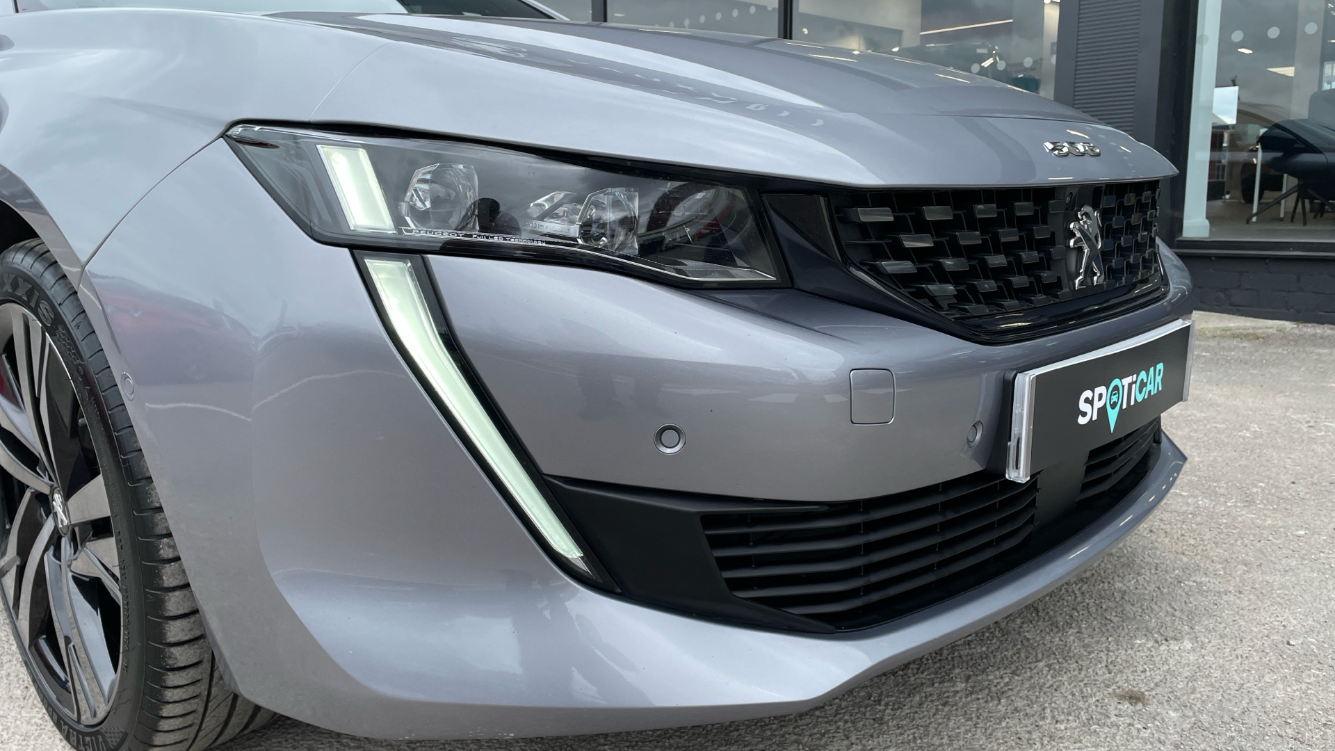 car image