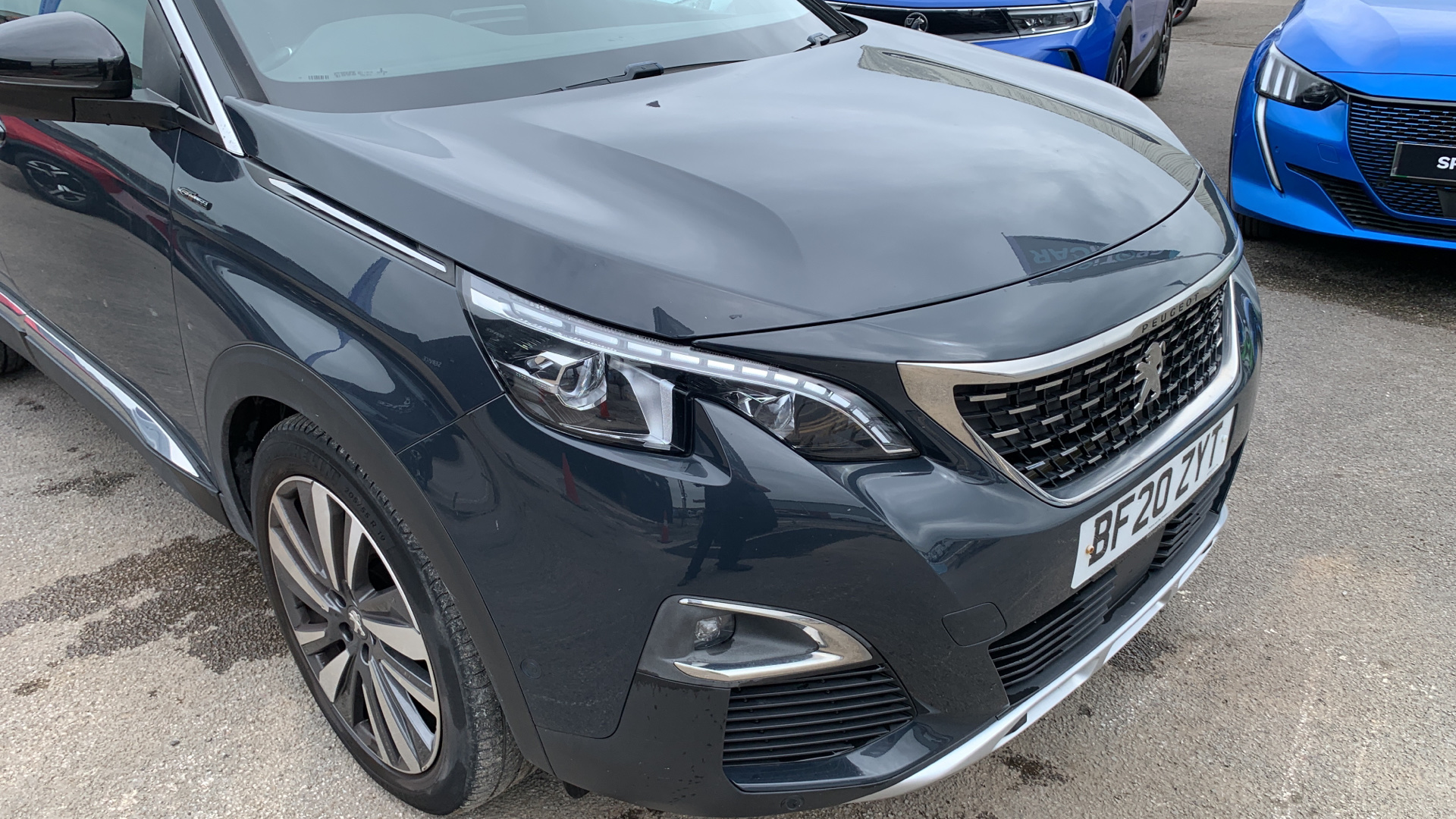 car image