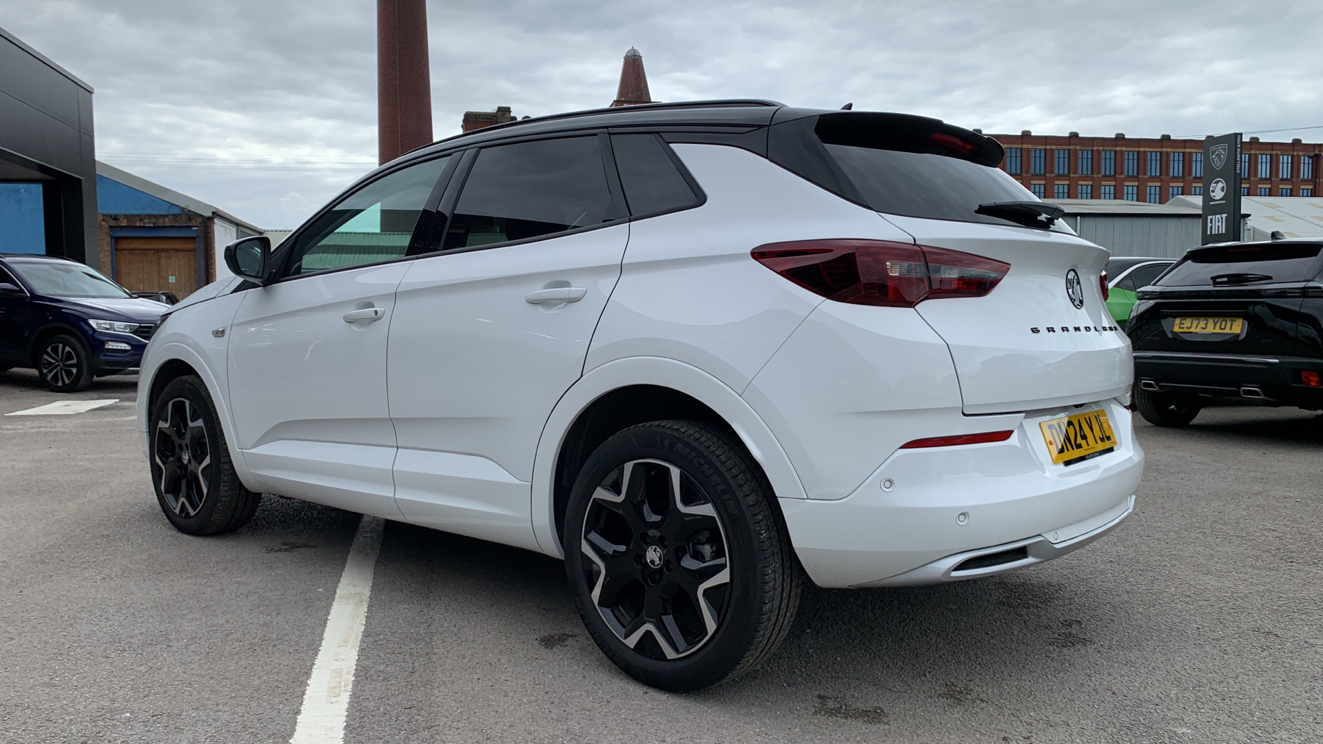 car image