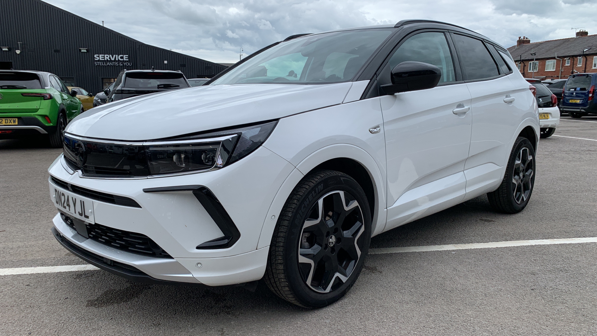 car image