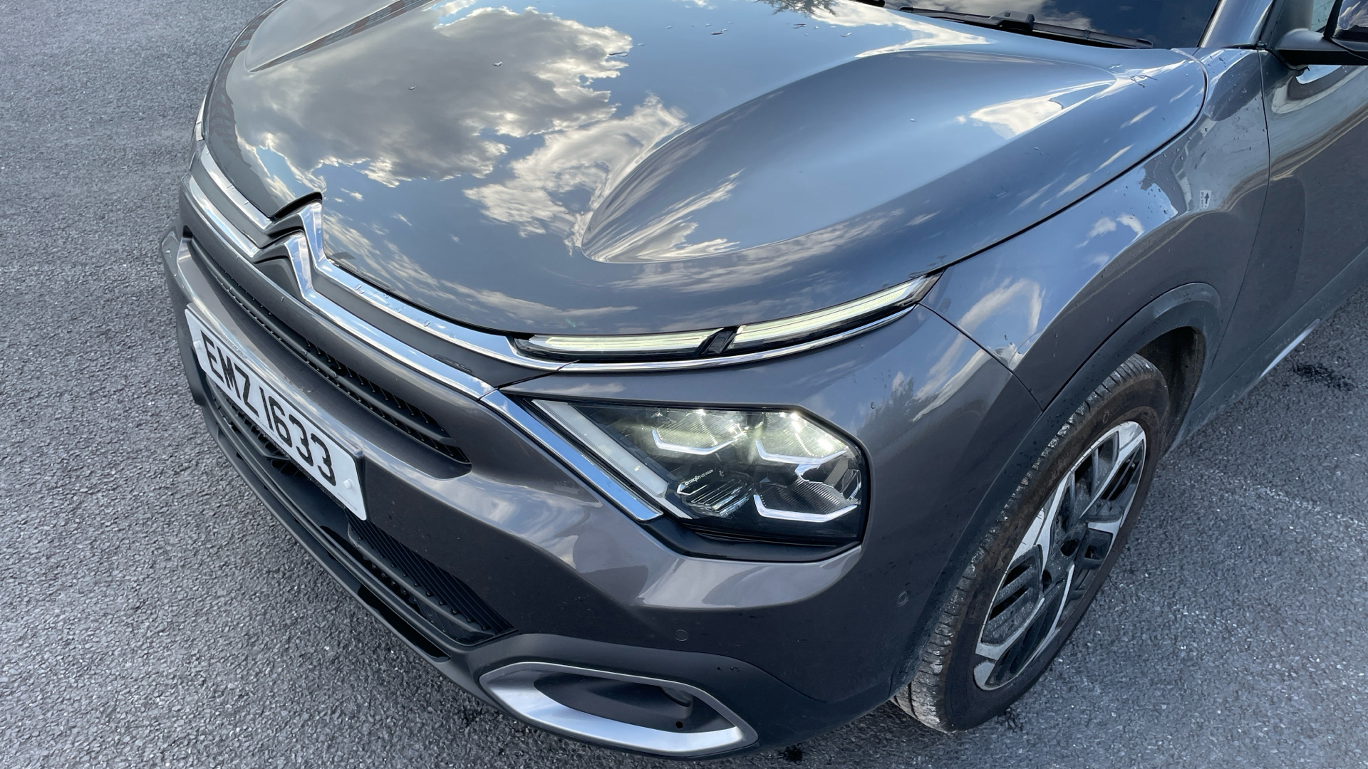 car image
