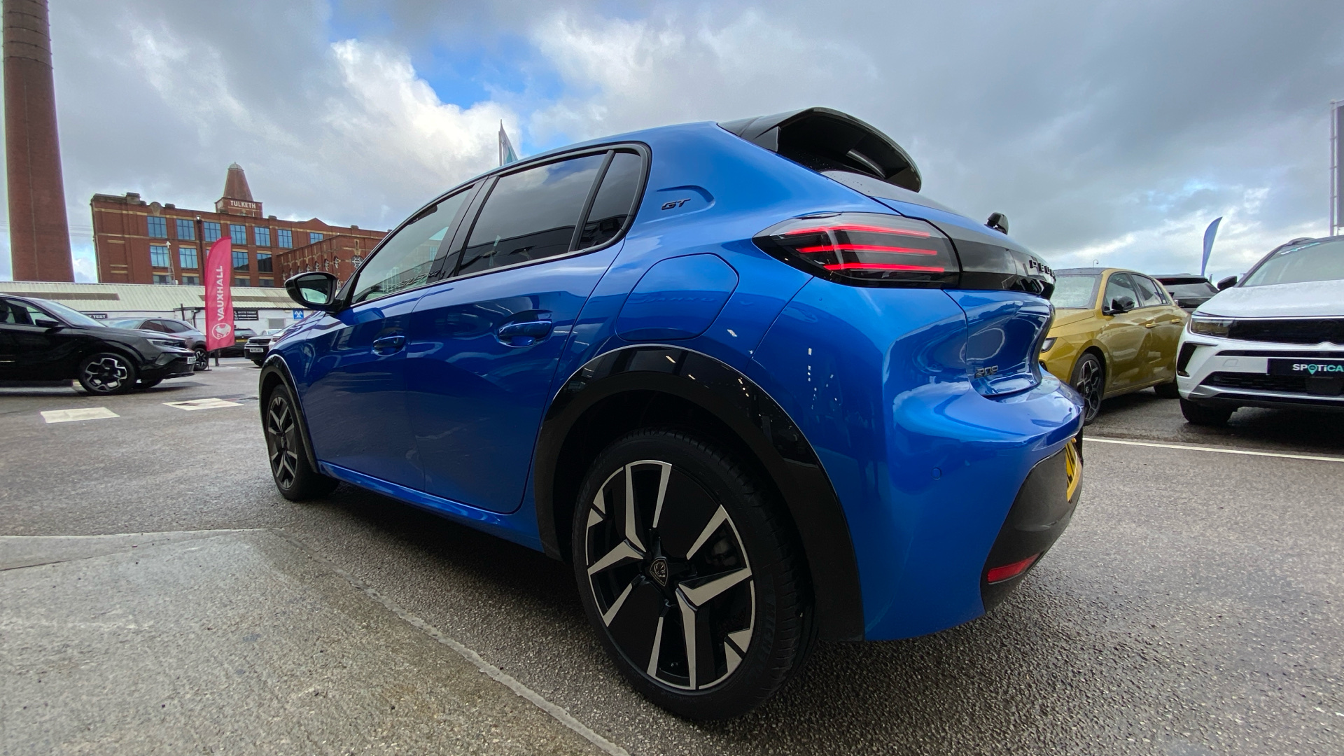 car image