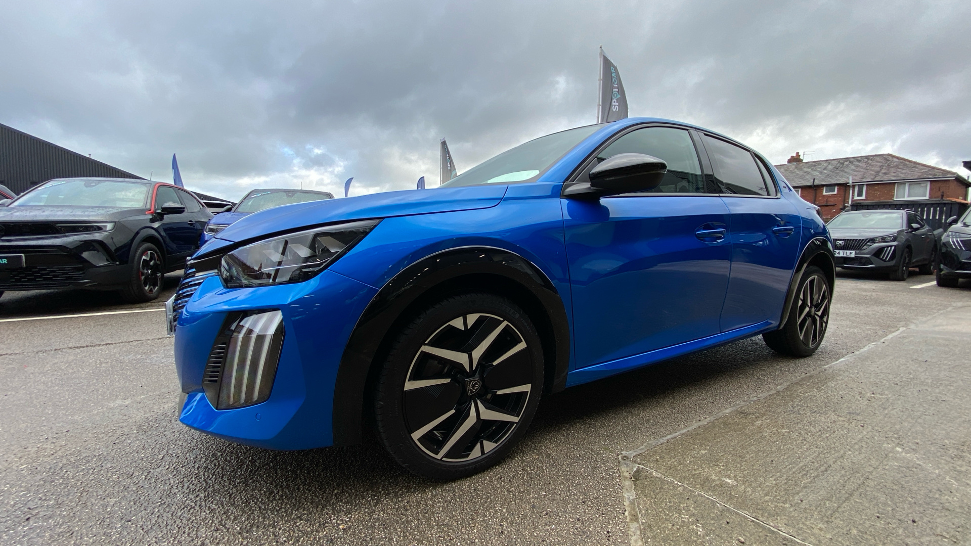 car image