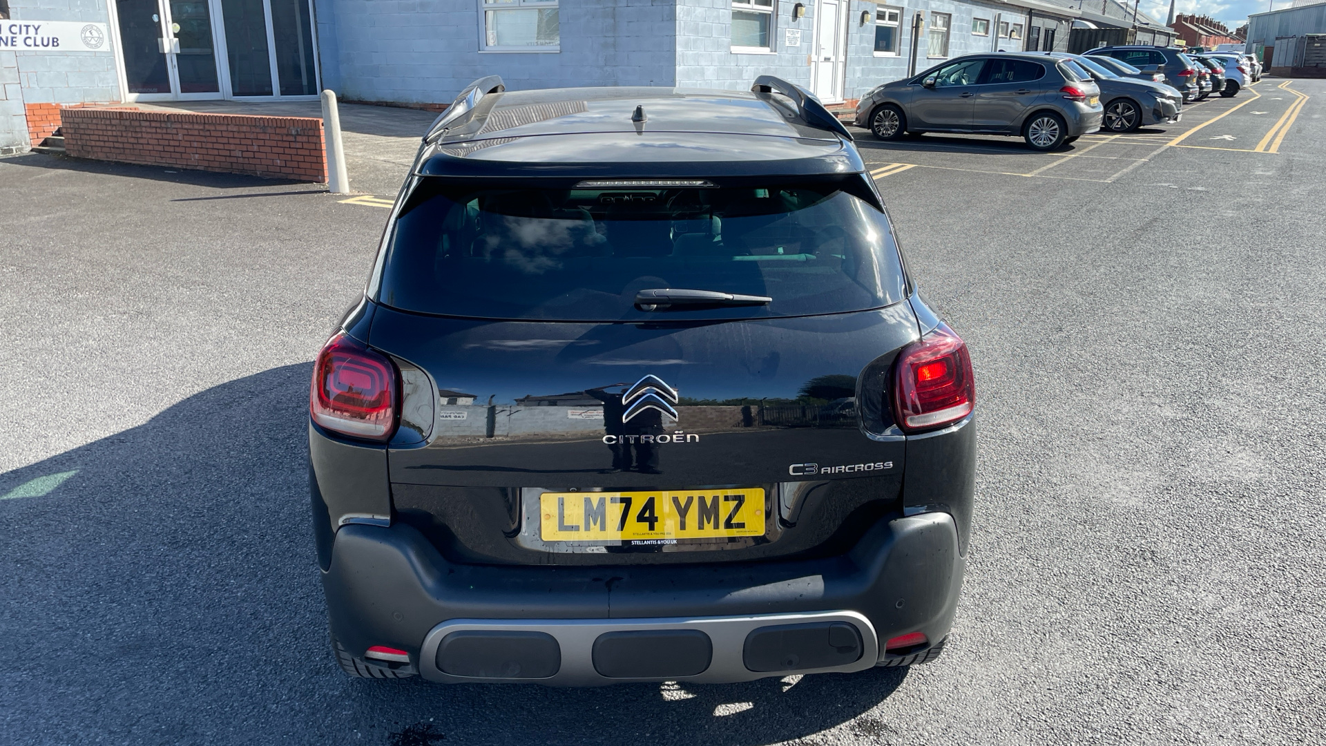 car image