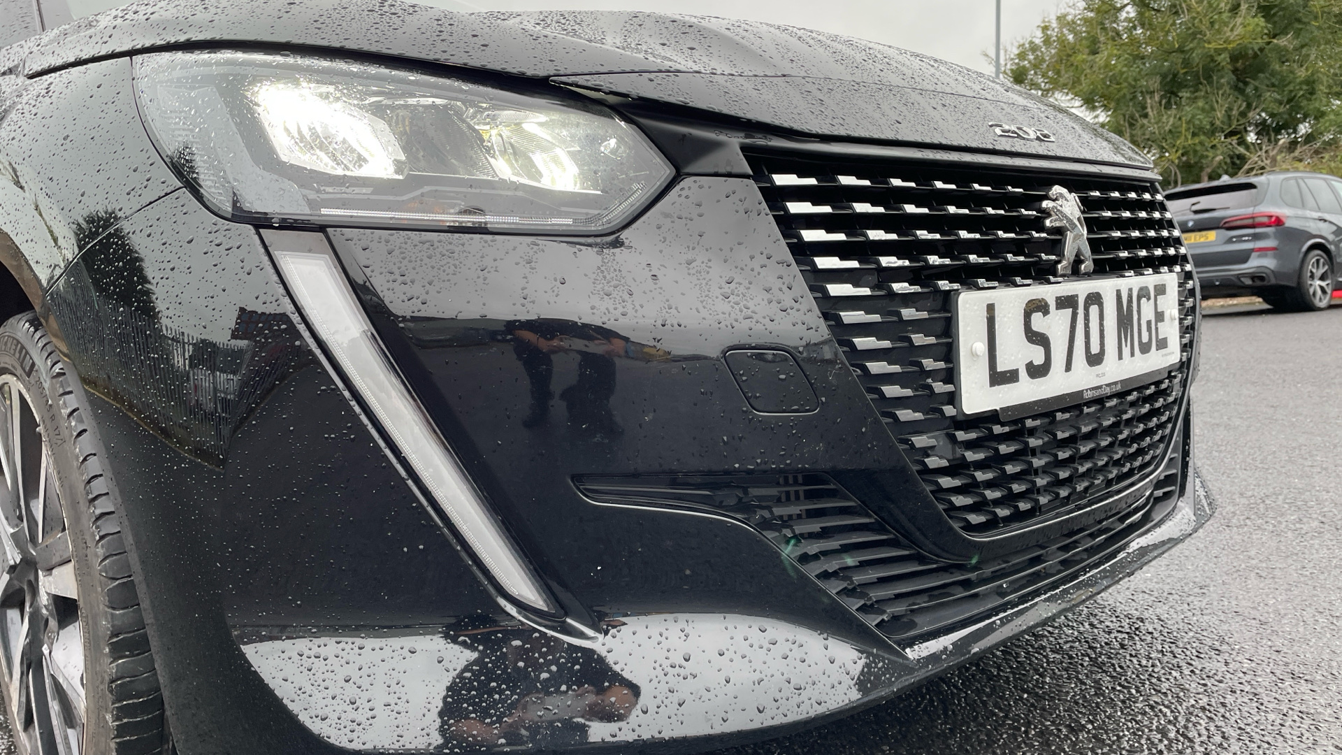 car image