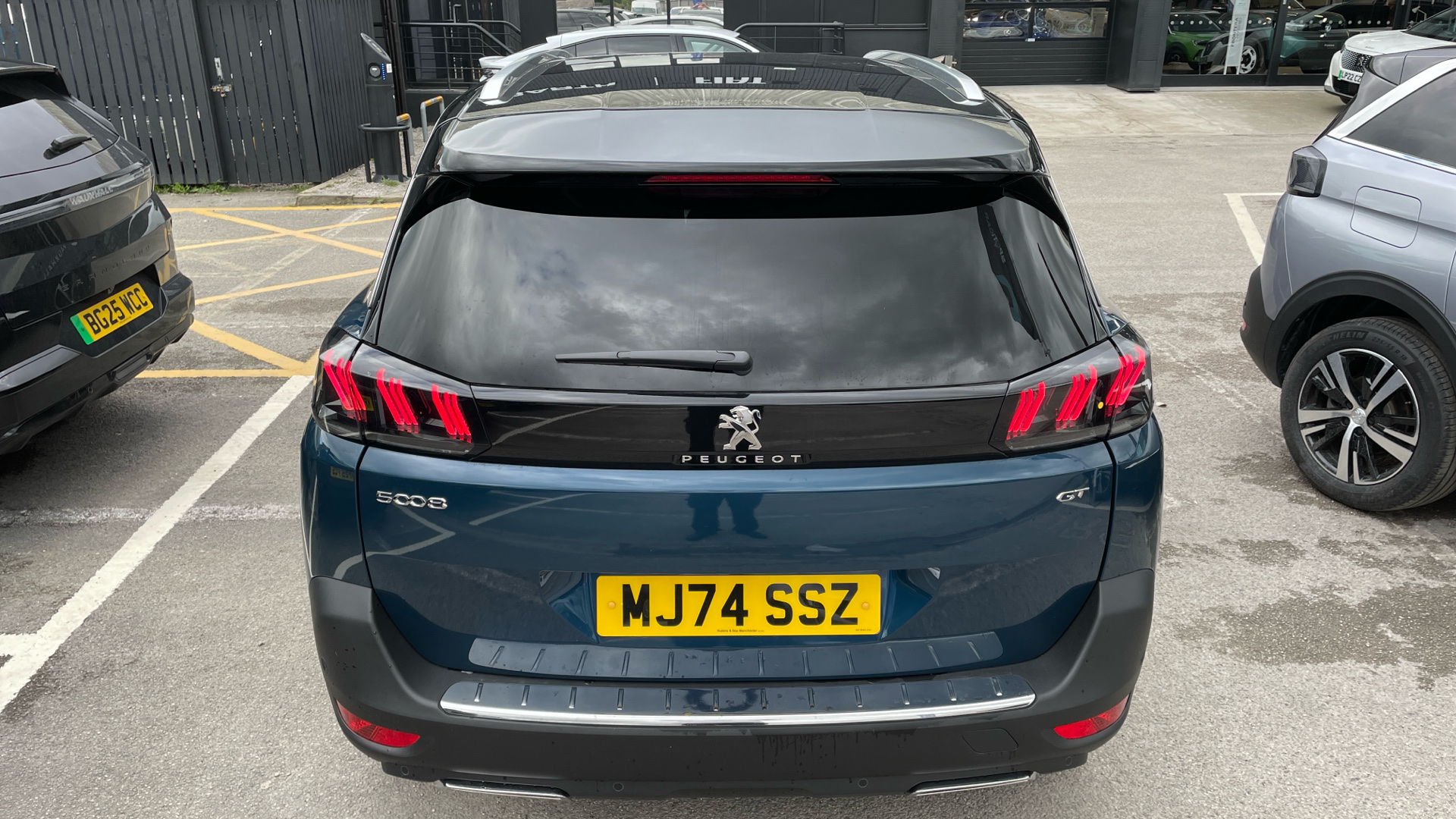 car image