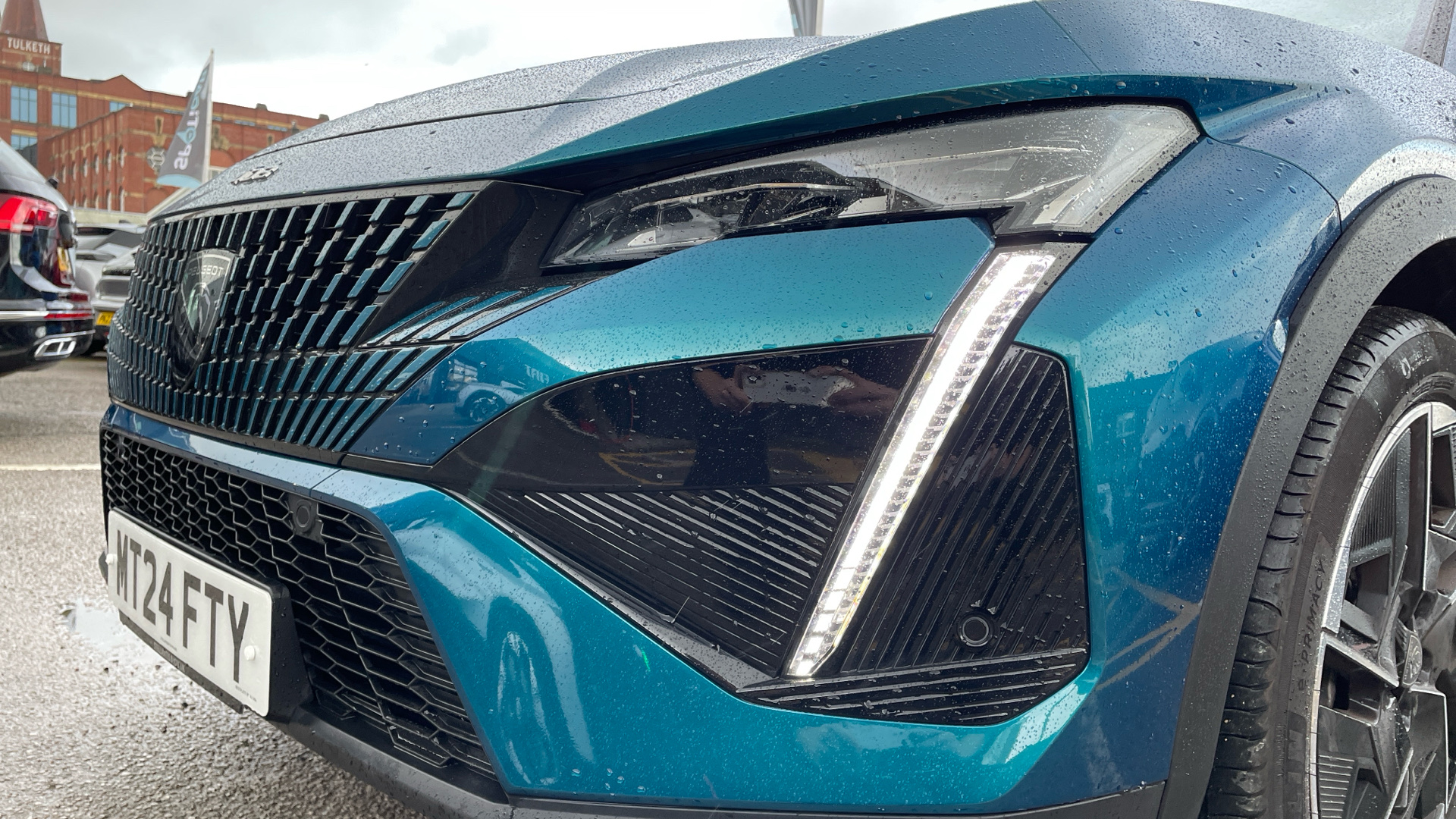 car image