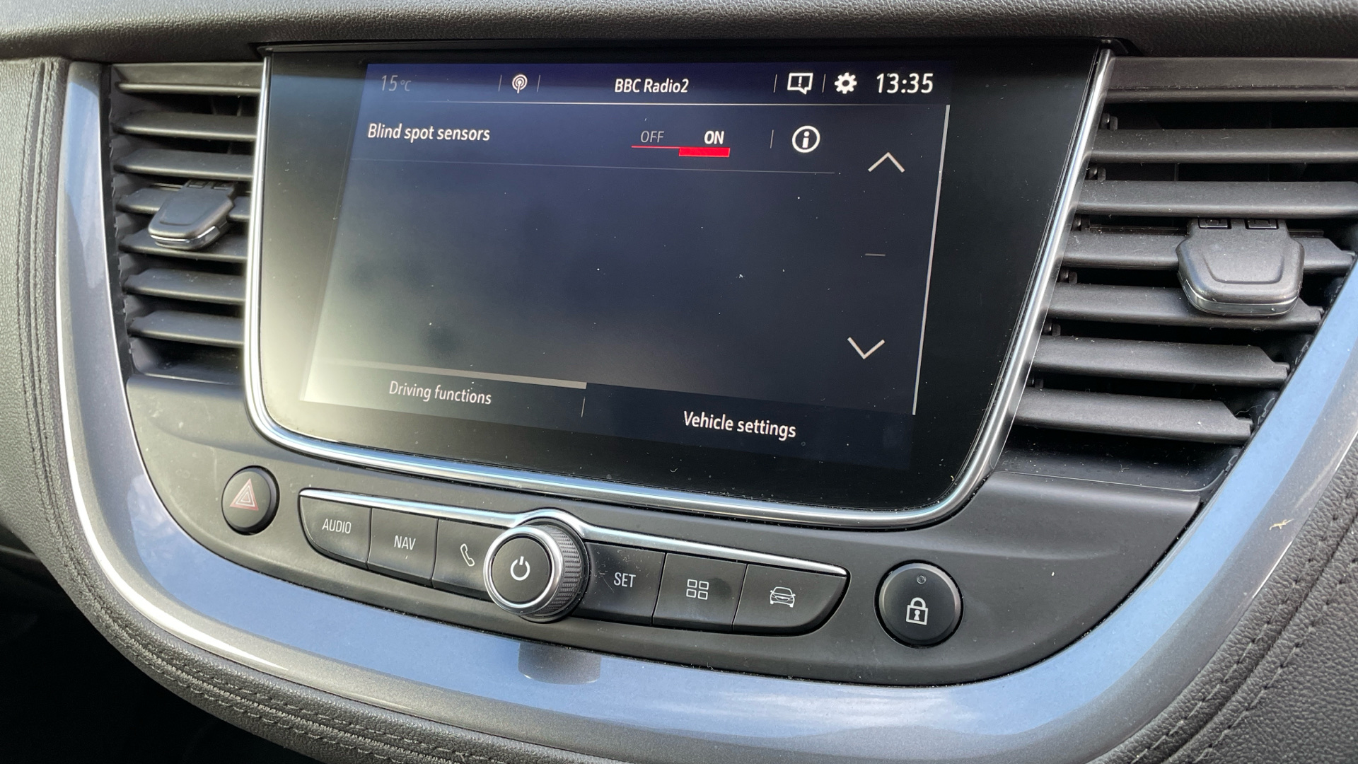 car image