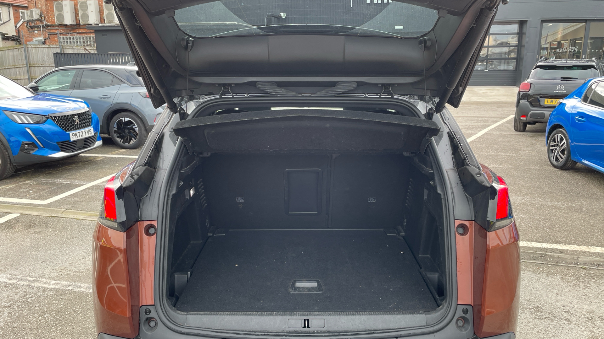 car image