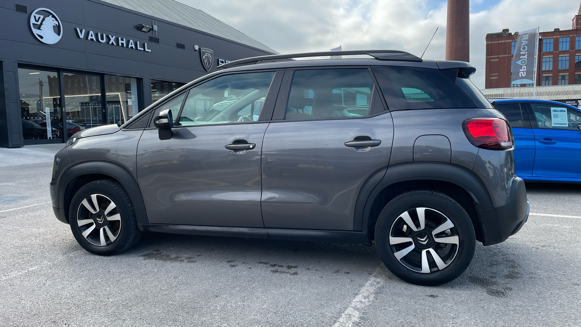 car image