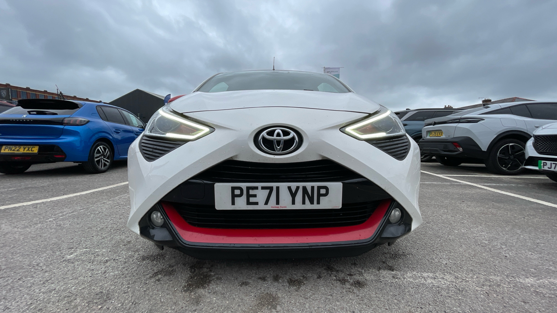 car image