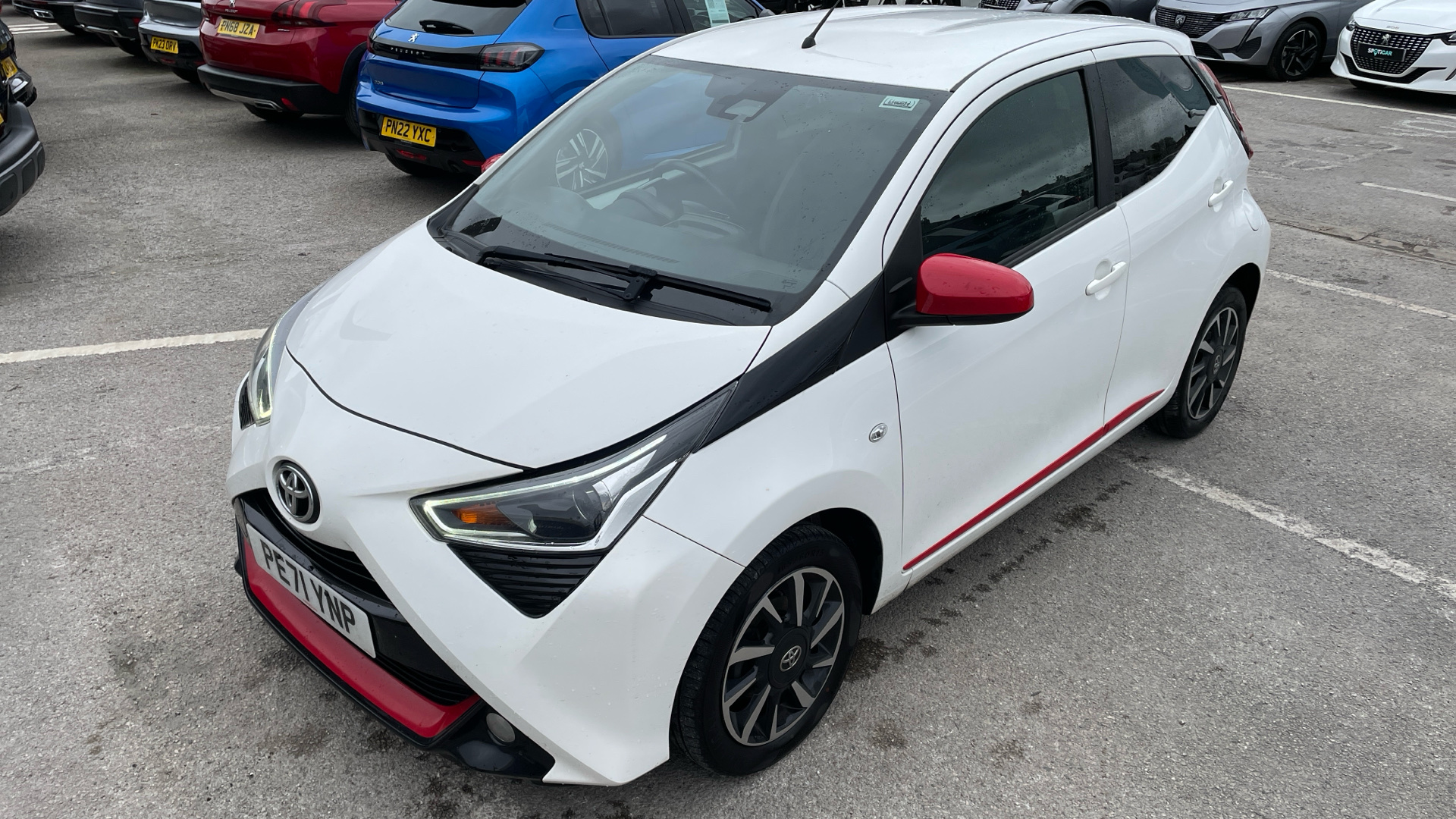 car image