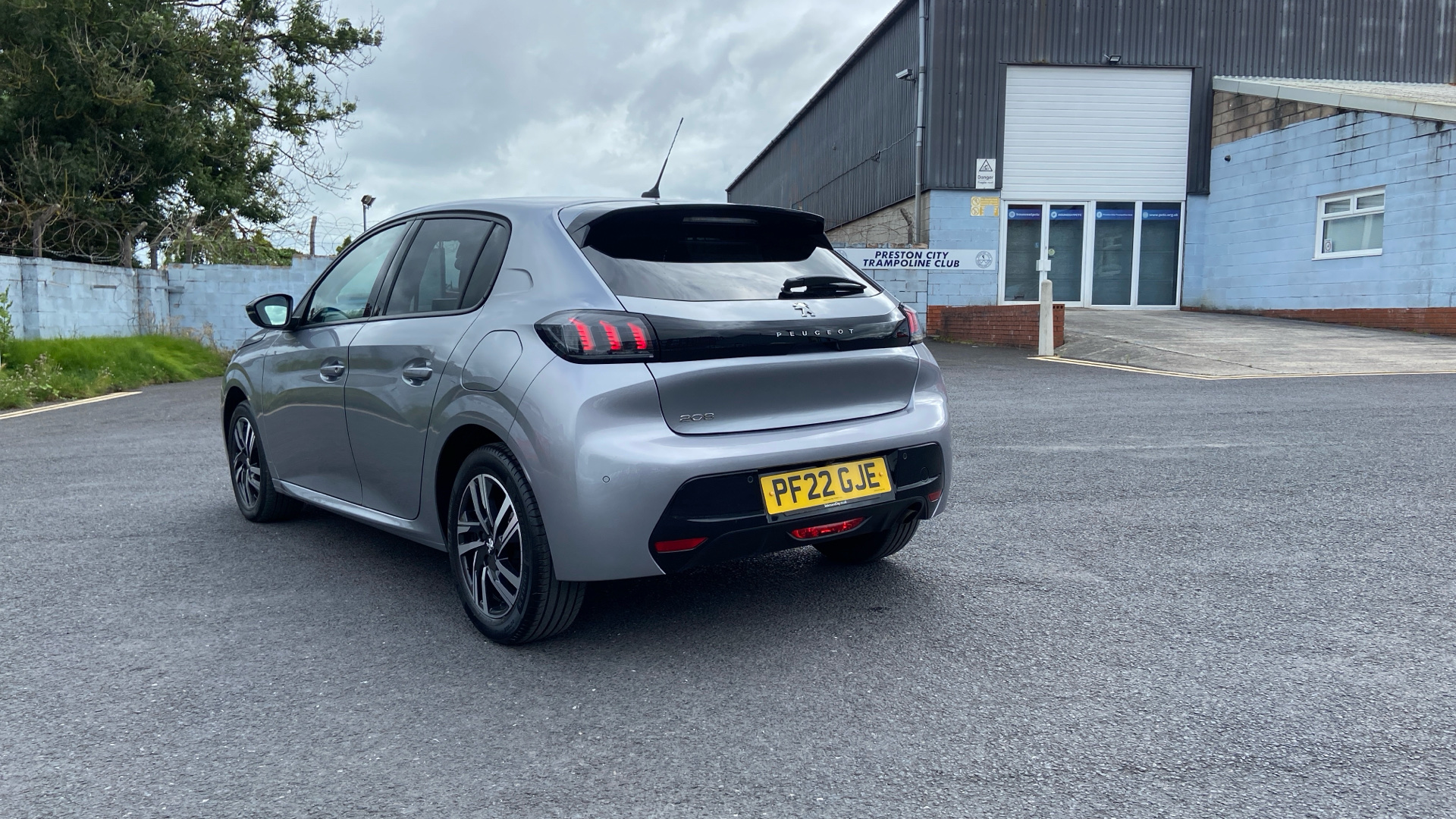 car image