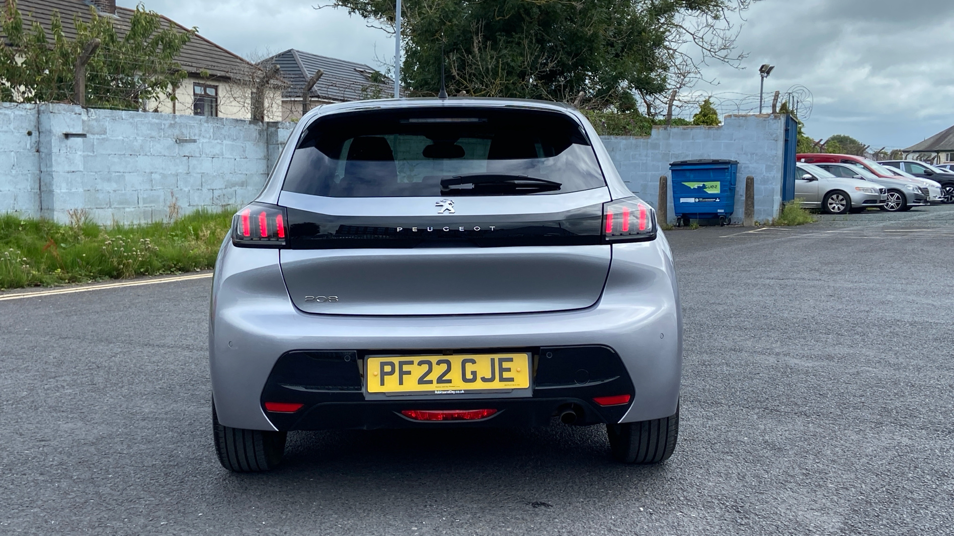 car image