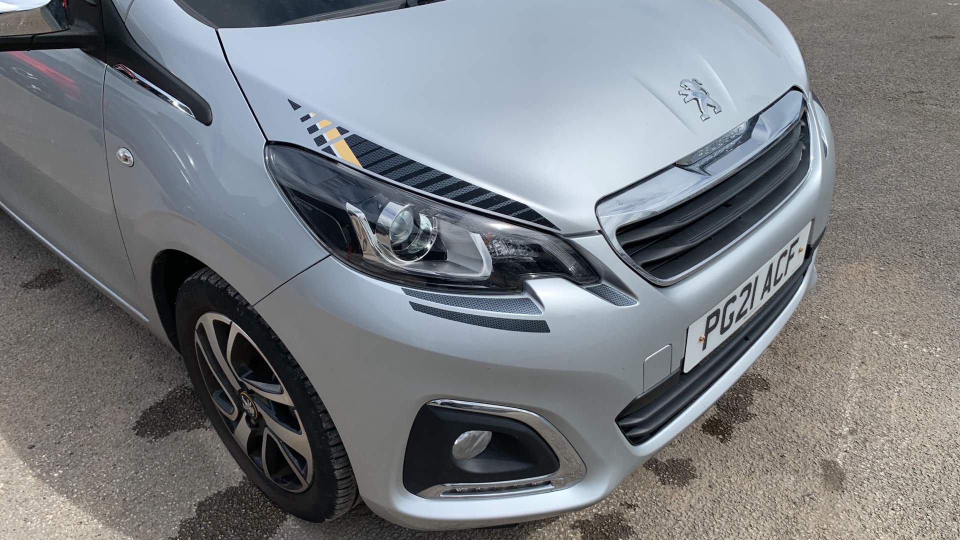 car image