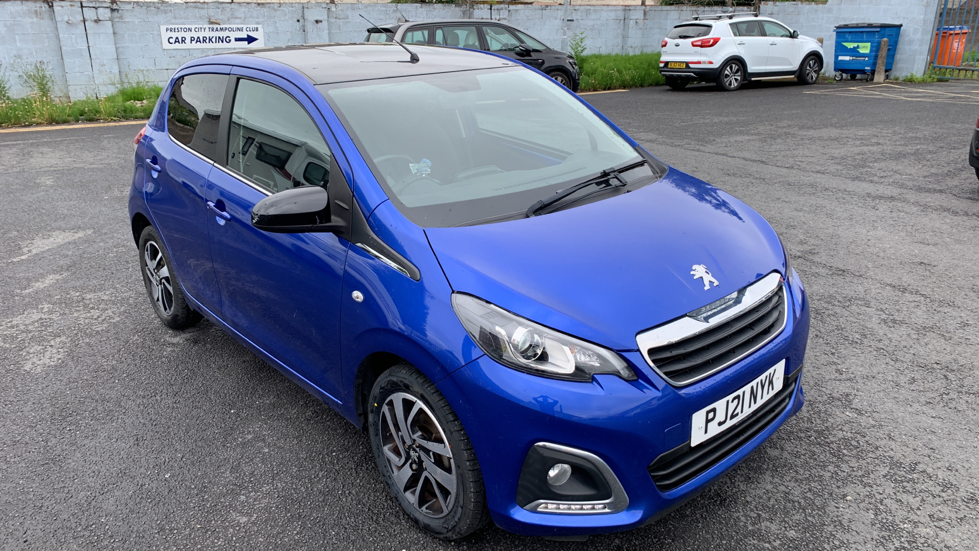 car image