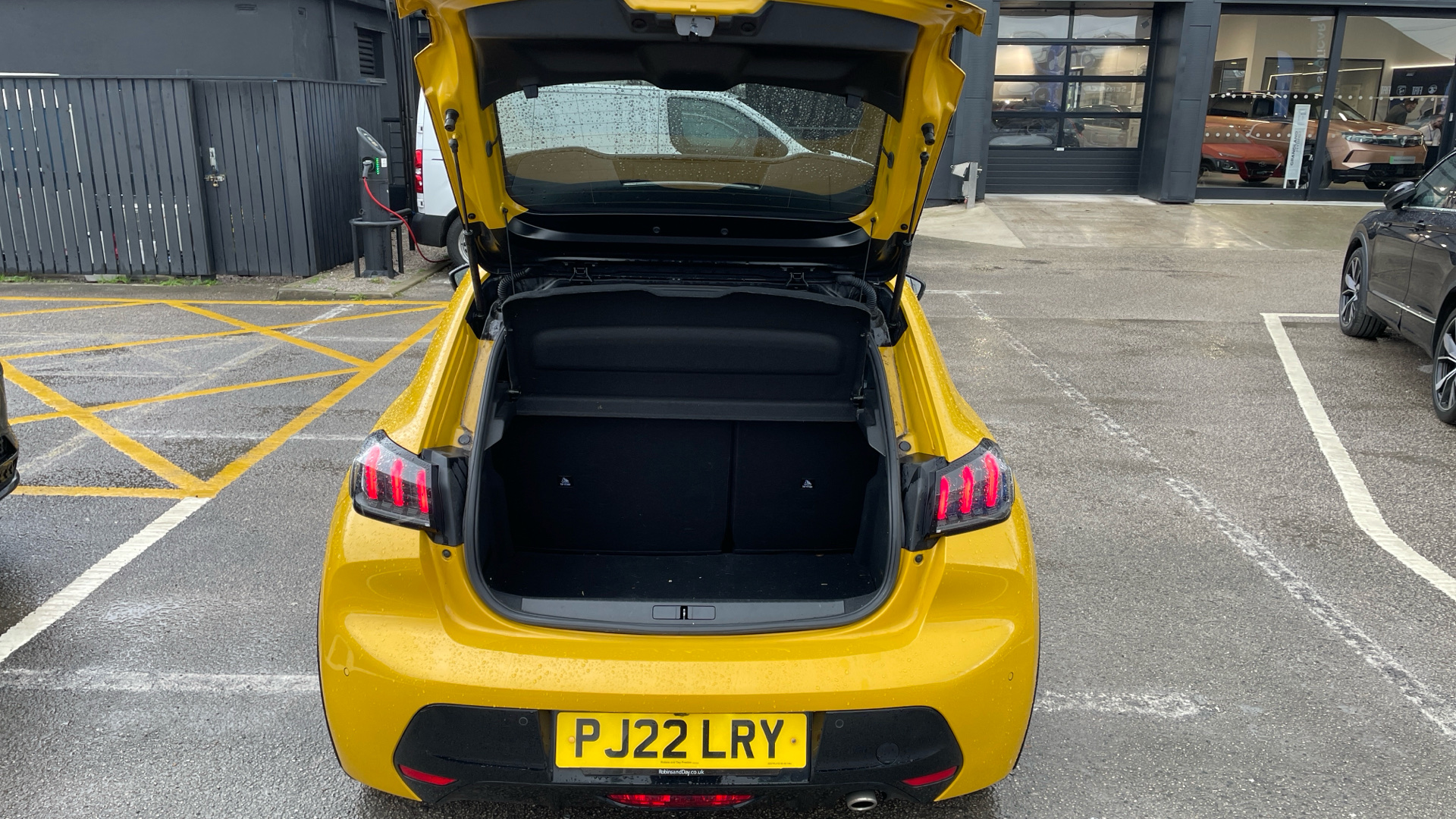 car image