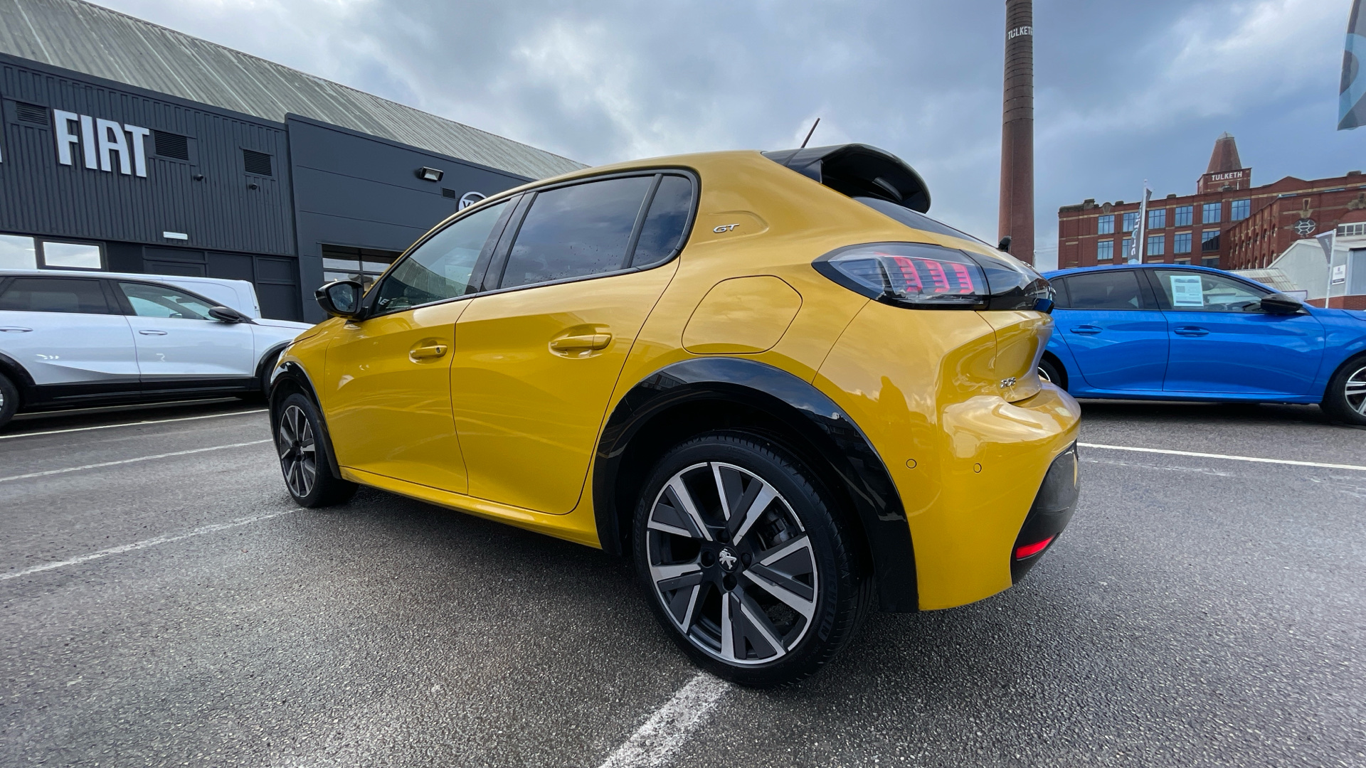 car image