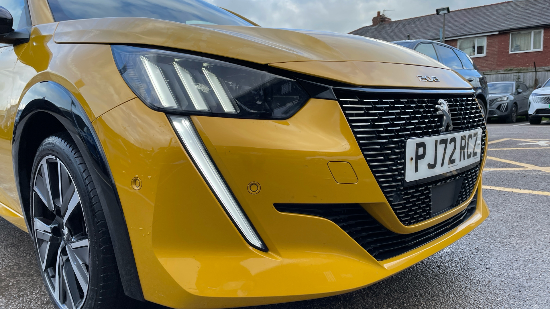 car image
