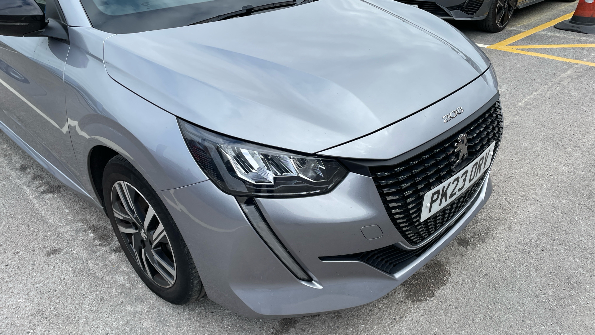 car image