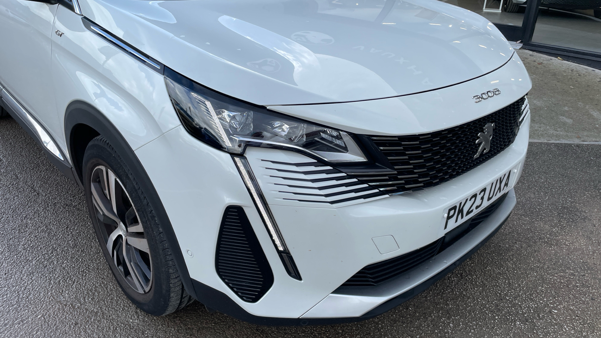car image
