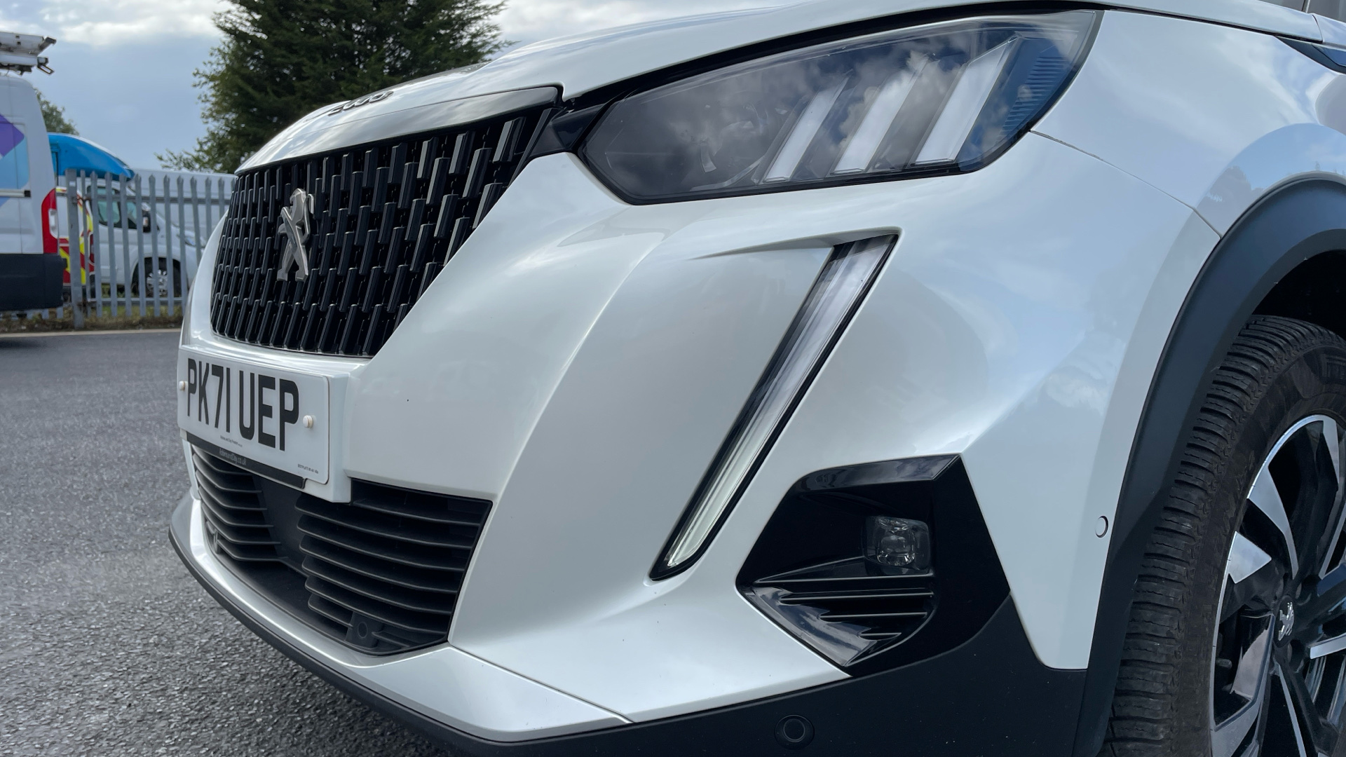 car image