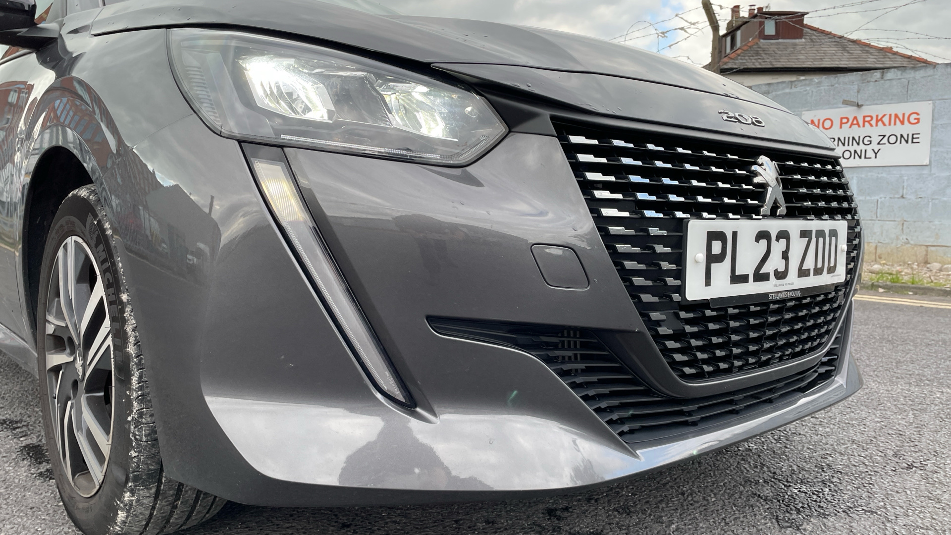 car image