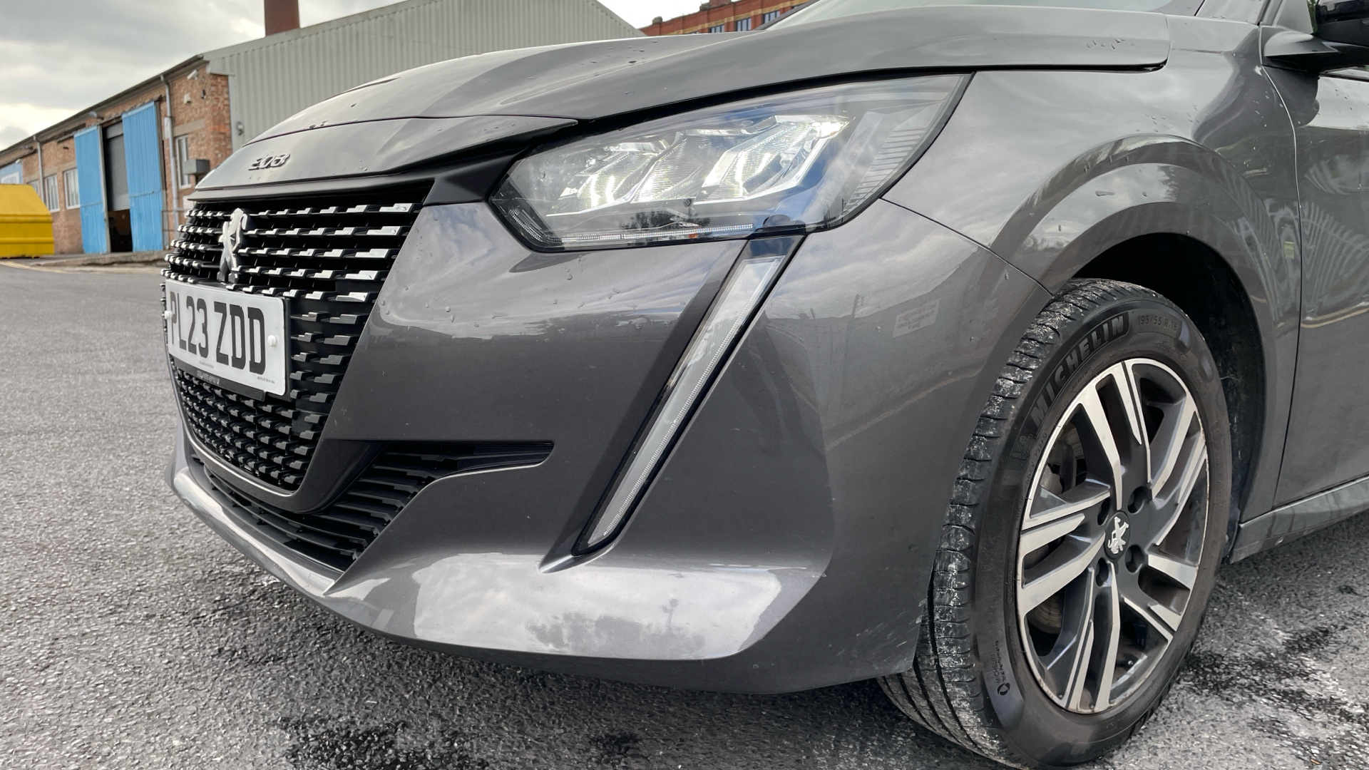 car image