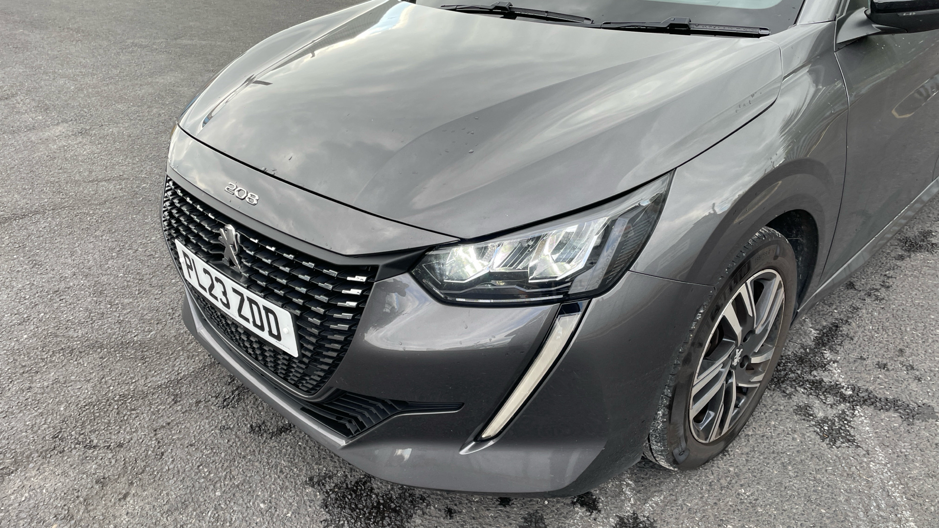 car image
