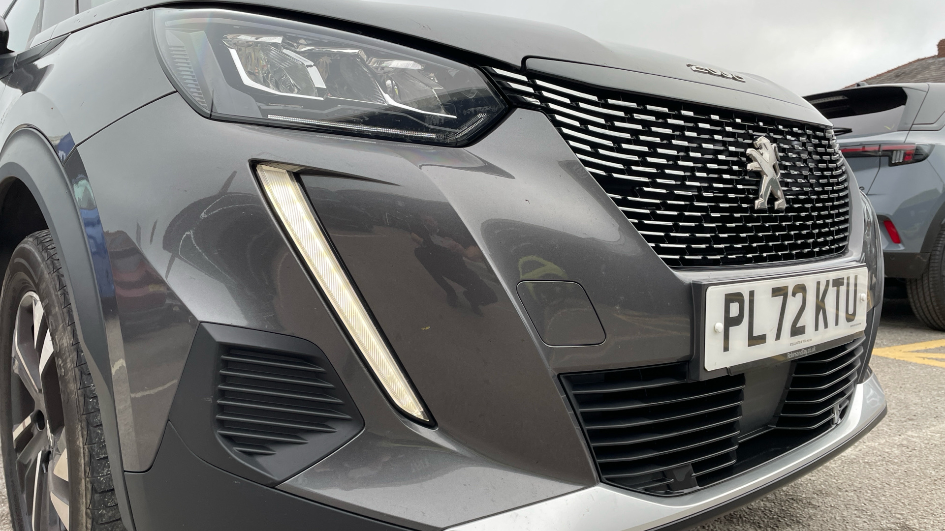 car image
