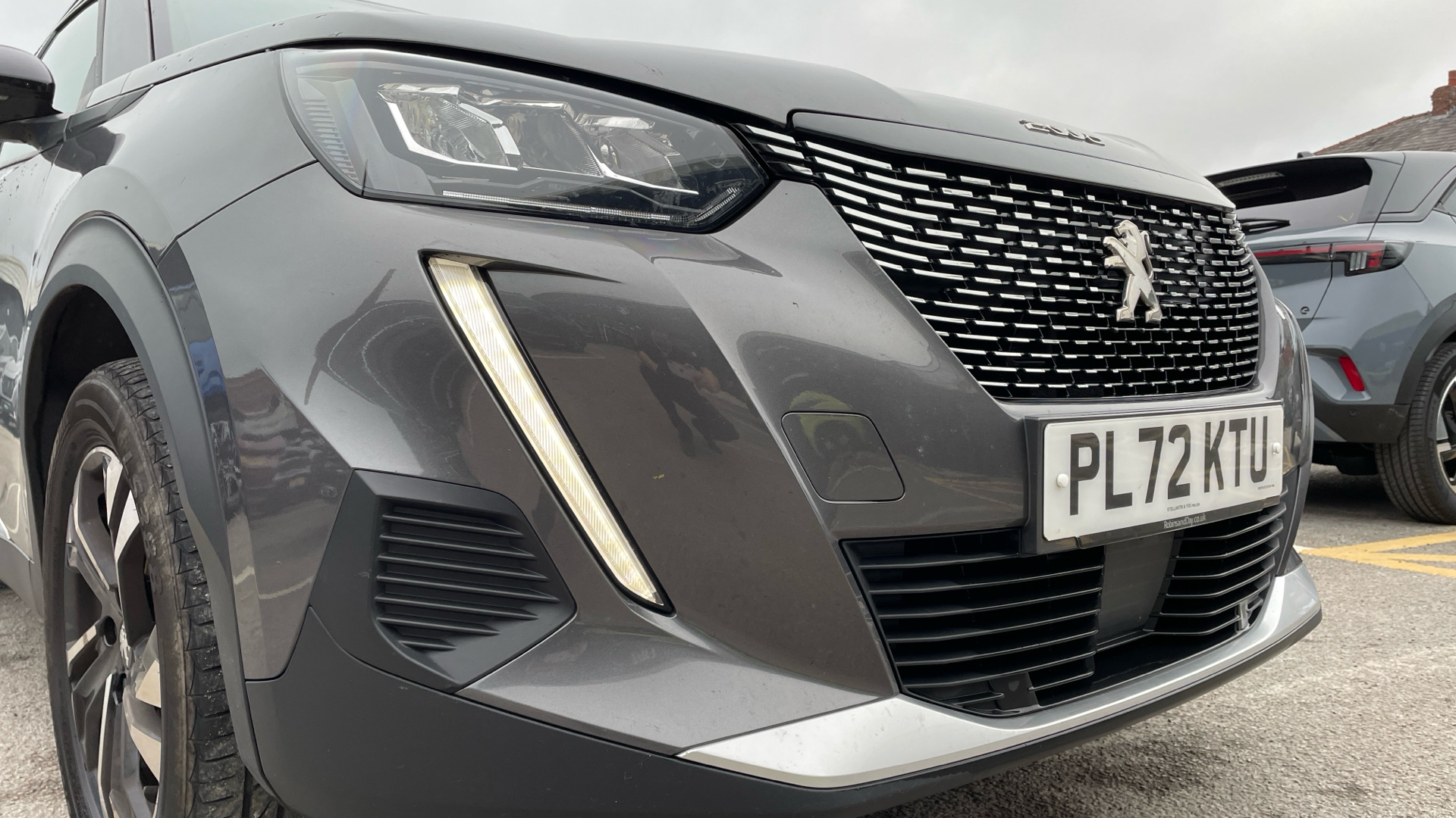 car image