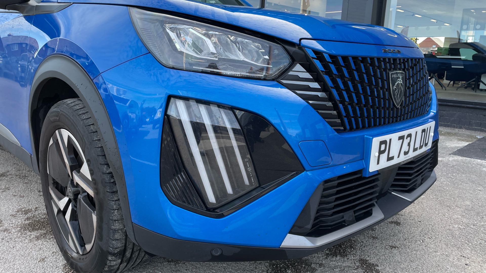car image