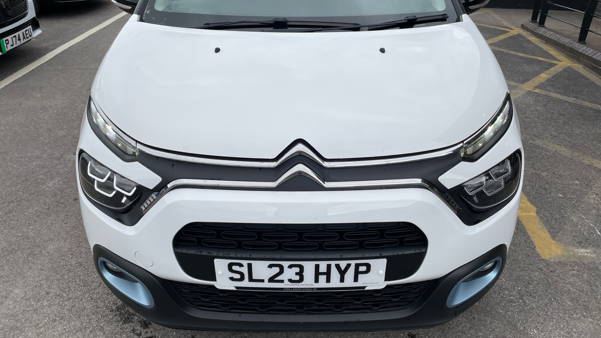 car image