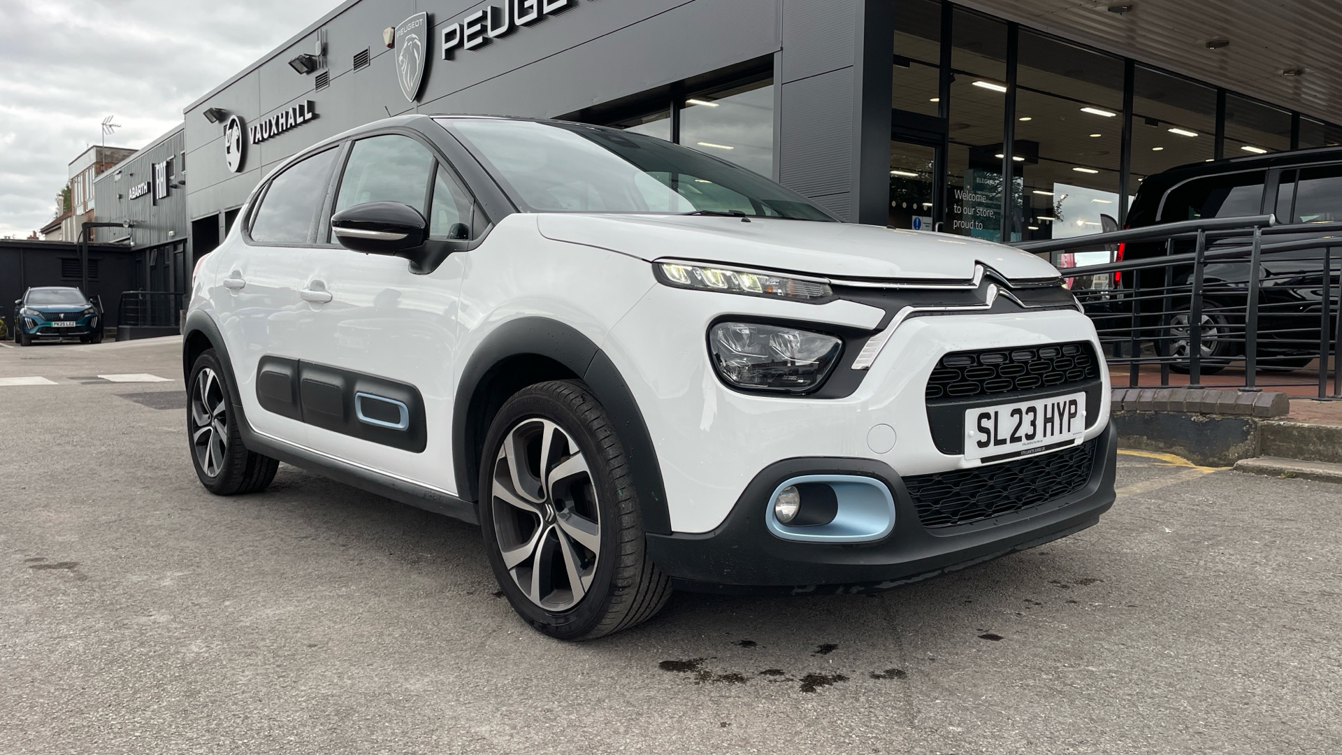 car image