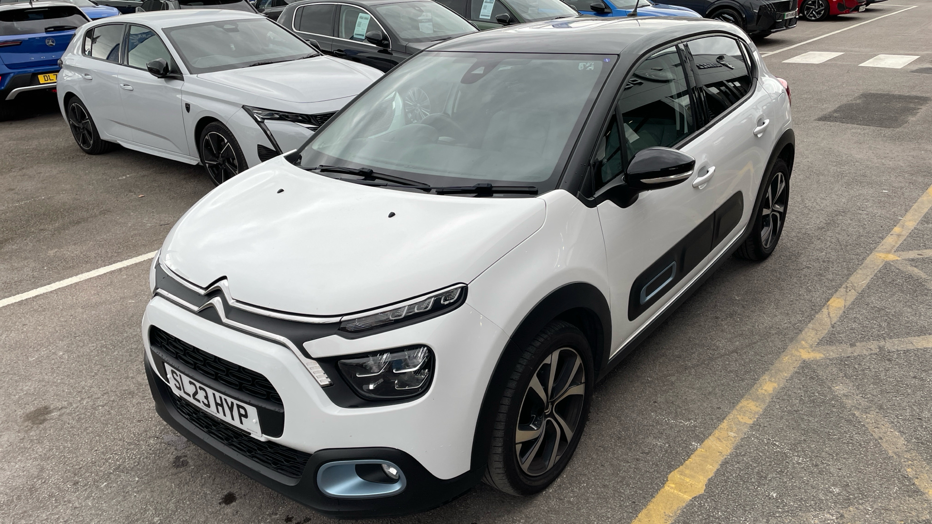car image