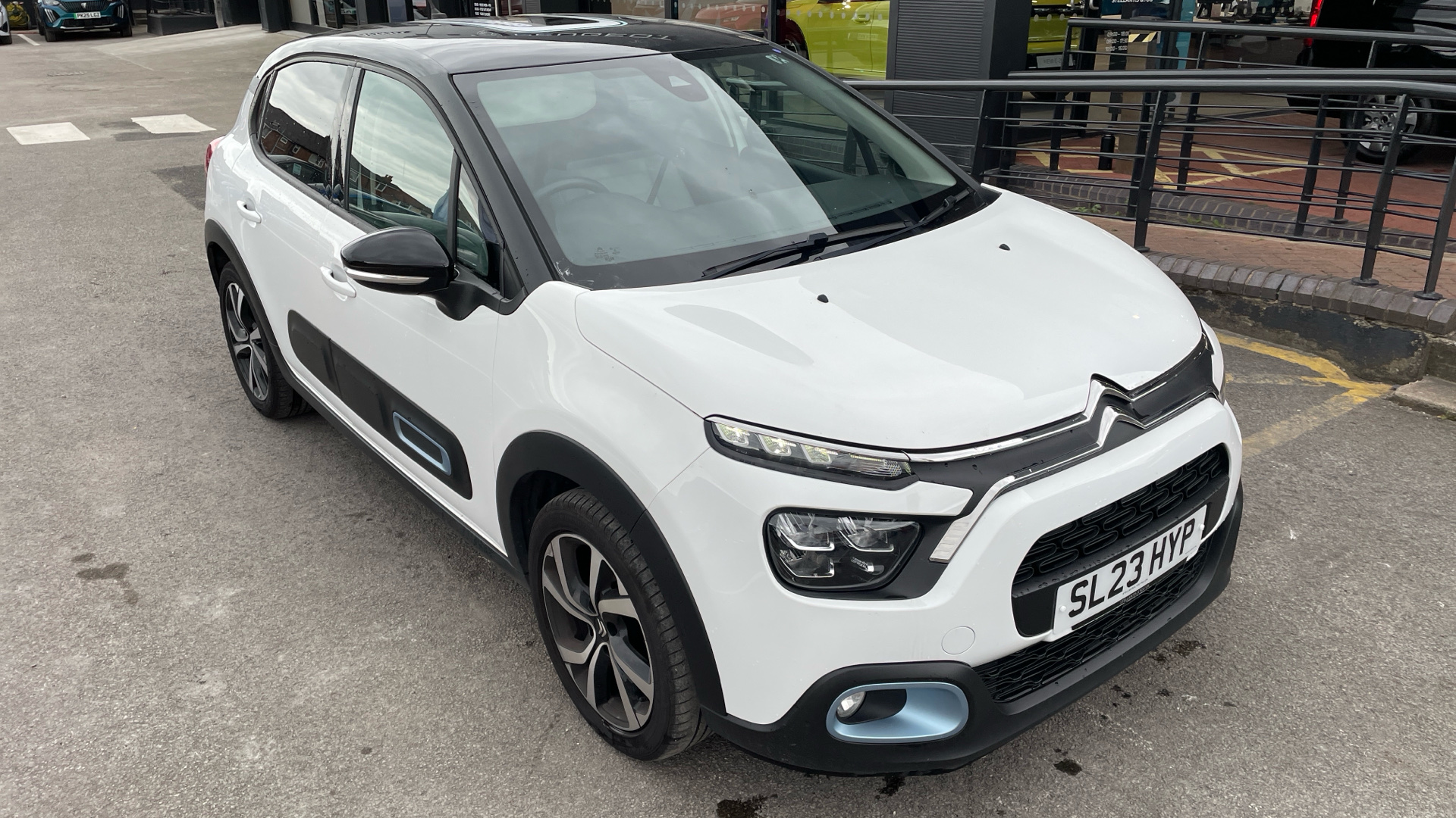 car image