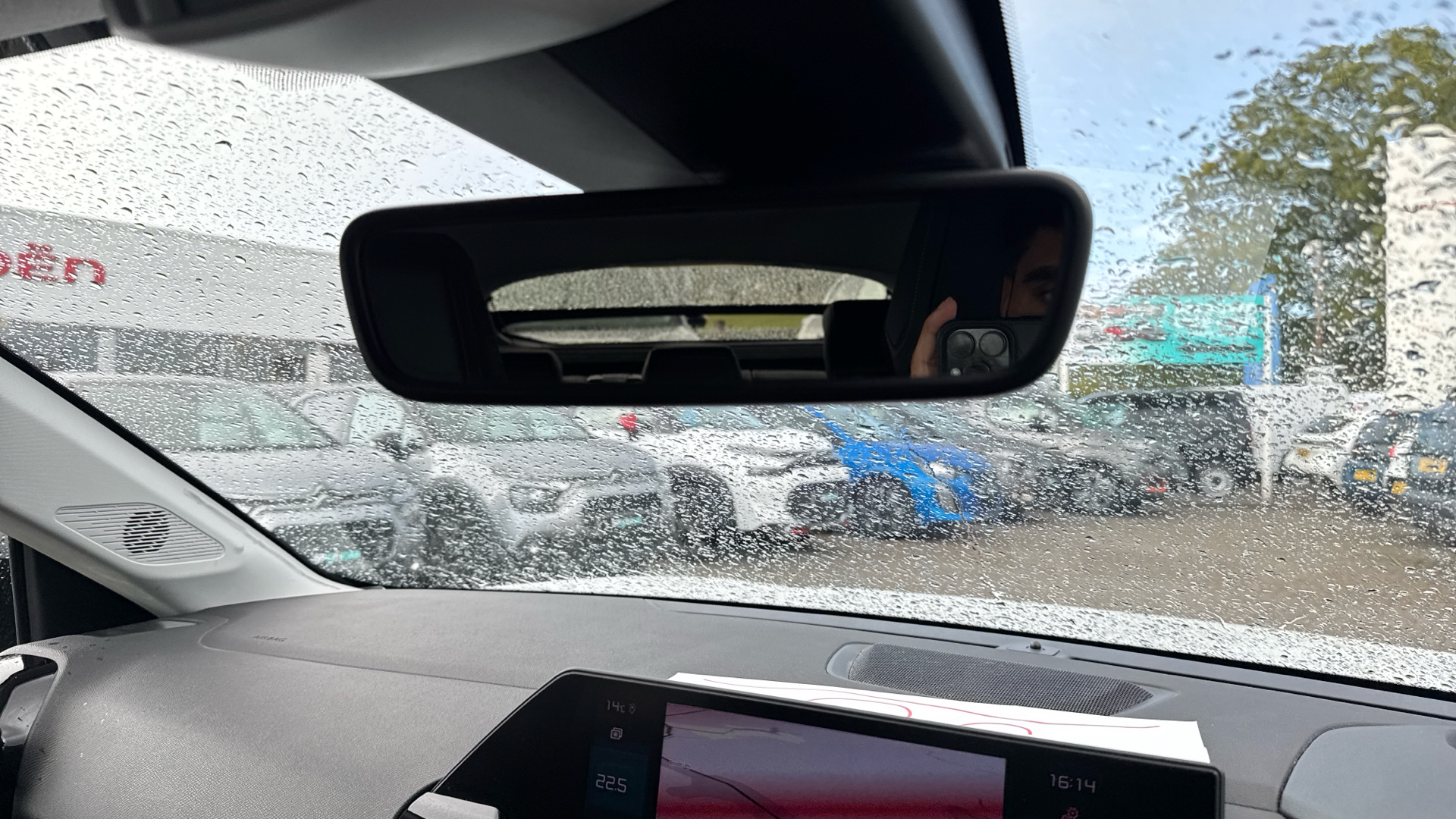 car image